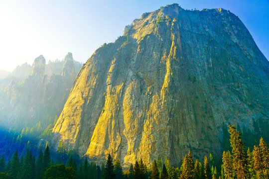 View of Yosemite Valley in Yosemite National Park at sunrise in autumn.
