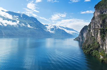 Obraz premium Summer view over of lake Garda in Italy