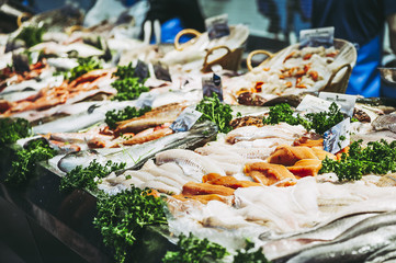 Etalage de poissonnier