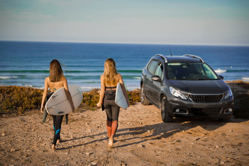 Let's surf