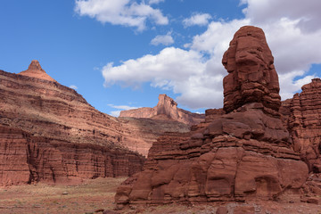Fototapeta na wymiar Dead Horse Point - Red Rock Formations Near Canyonlands National Park, Utah.