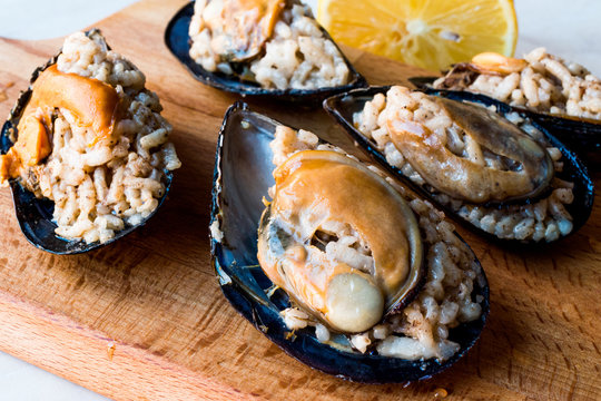 Turkish Street Food Stuffed Mussels with Lemon / Midye Dolma