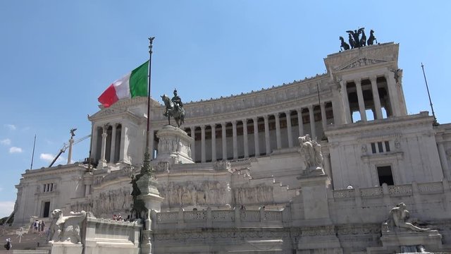 Italian building Rome Italy the Altar of the Fatherland Altare della Patria also known as Monumento Nazionale a Vittorio Emanuele II or Wedding Cake is monument built in honor of Victor Emmanuel 4k