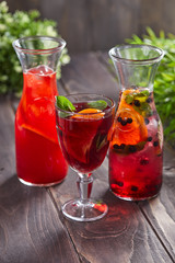 Fototapeta na wymiar summer lemonade with berries