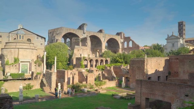 16008_The_view_of_the_famous_landmark_in_Palatino_in_Rome_in_Italy.mov