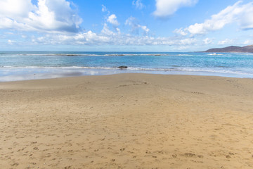 Fototapeta na wymiar Playa de Las Canteras, Las Palmas de Gran Canaria
