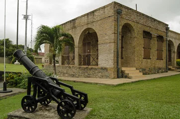 Cercles muraux Travaux détablissement Fort King George, Scarborough, Tobago