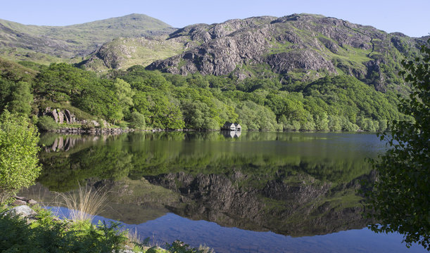 Llyn Dinas