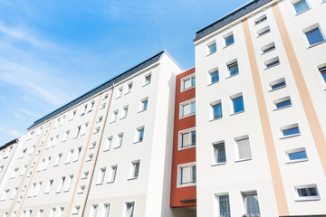 Fototapeta premium Wohnsiedlung - moderne Eigentumswohnungen 