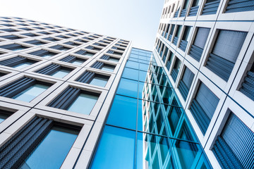 modernes Hochhaus - Bürogebäude © Tiberius Gracchus