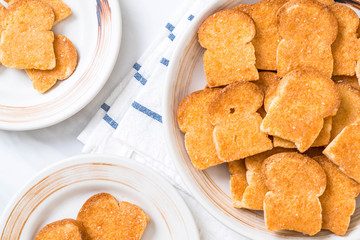 baked toast garlic bread