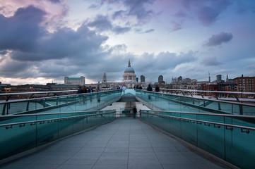 Millenium bridge, Londres