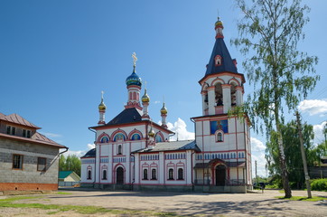 Fototapeta na wymiar Znamenskaya Church in Pereslavl-Zalessky, Yaroslavl region in Russia. The town belongs to Russian Golden Ring