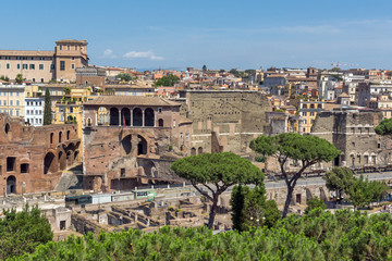 Fototapeta na wymiar Panoramic view of City of Rome from the roof of Altar of the Fatherland, Italy