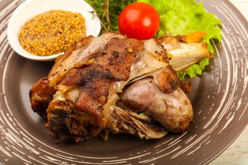 Roasted pork knee