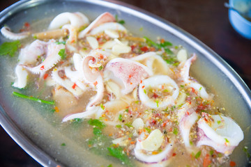 Squid steamed with lime, Spicy squid salad