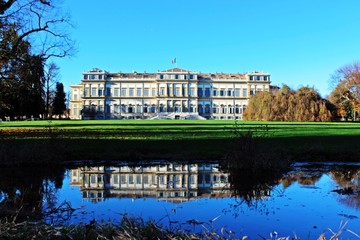 Fototapeta na wymiar Villa Reale di Monza