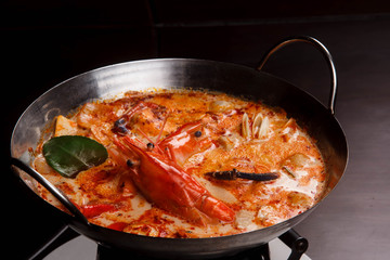tomyumkung