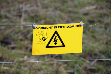 Vorsicht Elektrozaun