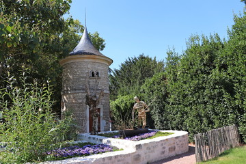 Pays de la Loire - Vendée - Luçon Jardin public Dumaine - Tour