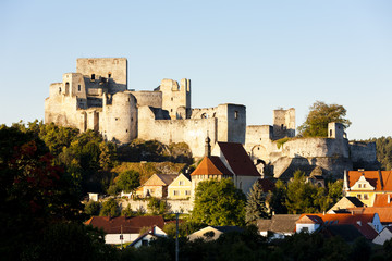 Fototapeta na wymiar ruins of Rabi Castle, Czech Republic