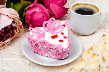 Delightful, luxury, romantic cake in the form heart. Valentine's Day on February 14.
