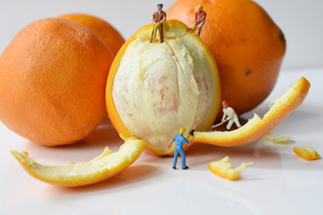 Orange peeling