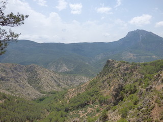 Fototapeta premium Segura de la Sierra, pueblo de Jaén, en la comunidad autónoma de Andalucía (España)