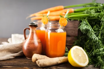 Papier Peint photo autocollant Jus Fresh organic carrot juice