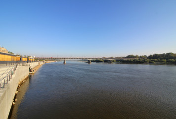 Fototapeta na wymiar Río Vístula en Varsovia, Polonia