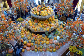 Herbstdekoration in Moskau