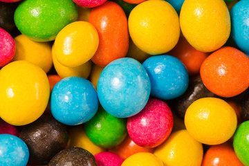 Bucket Nuts in a multi-colored glaze dragee