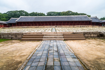 Fototapeta na wymiar Jongmyo Shrine was a primary place of worship for kings throughout Joseon Dynasty.