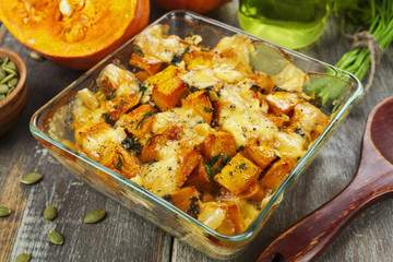 Chicken baked with pumpkin