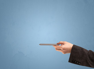 Holding telephone device from profile