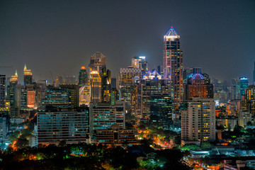 Fototapeta na wymiar Night scence of Bangkok skyline Panorama