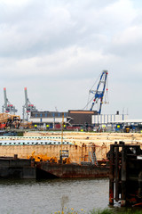 Fototapeta premium Head barge or lead barge in the rotterdam harbor