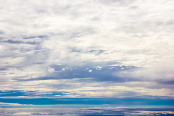 Obraz premium Blue sky with cloud background