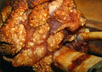 Schweinshaxe mit Kruste