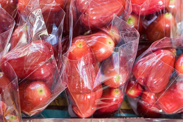 Freshly plucked rose apple fruit or jambu airon display for sale.