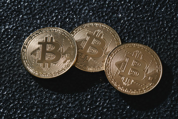 Bitcoin 金貨 仮想通貨