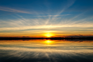Fototapeta na wymiar Sunset over lake Thunderbird.