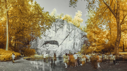 Le Lion de Lucerne, Löwendenkmal en infrarouge