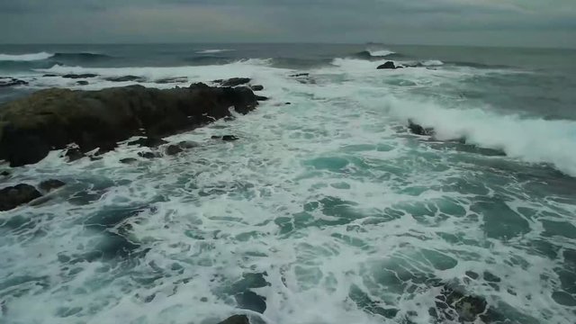 A dynamic wave and Anglers
