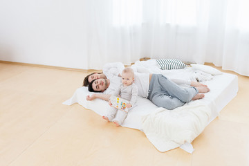Baby spend time alone while parents sleep