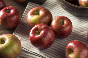 Raw Red Organic Kiku Apples