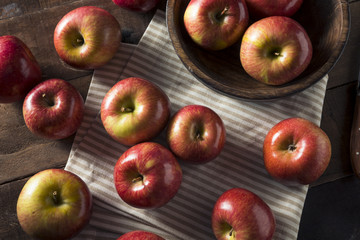Raw Red Organic Kiku Apples