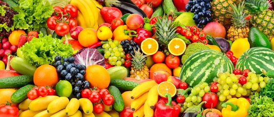 Crédence de cuisine en verre imprimé Fruits Assortiment de fruits et légumes frais et mûrs. Fond de concept alimentaire.