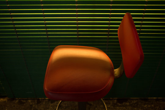 Bar stool