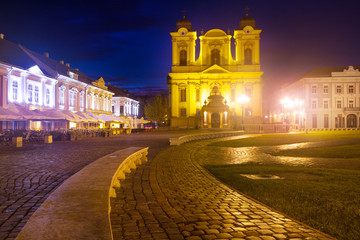 Fototapeta na wymiar Union Square in night illumination of Timisoara